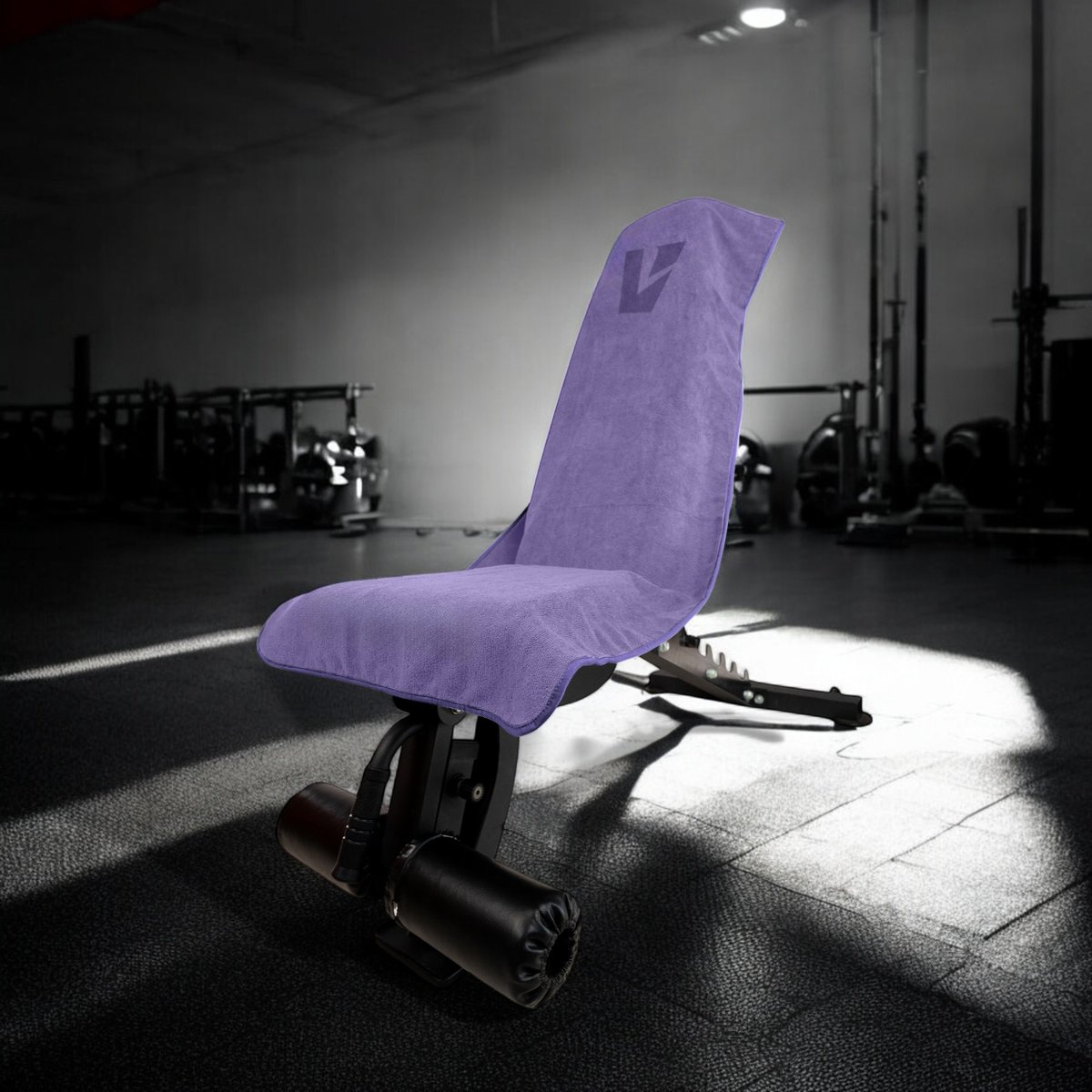 VIVID hooded gym towel in purple